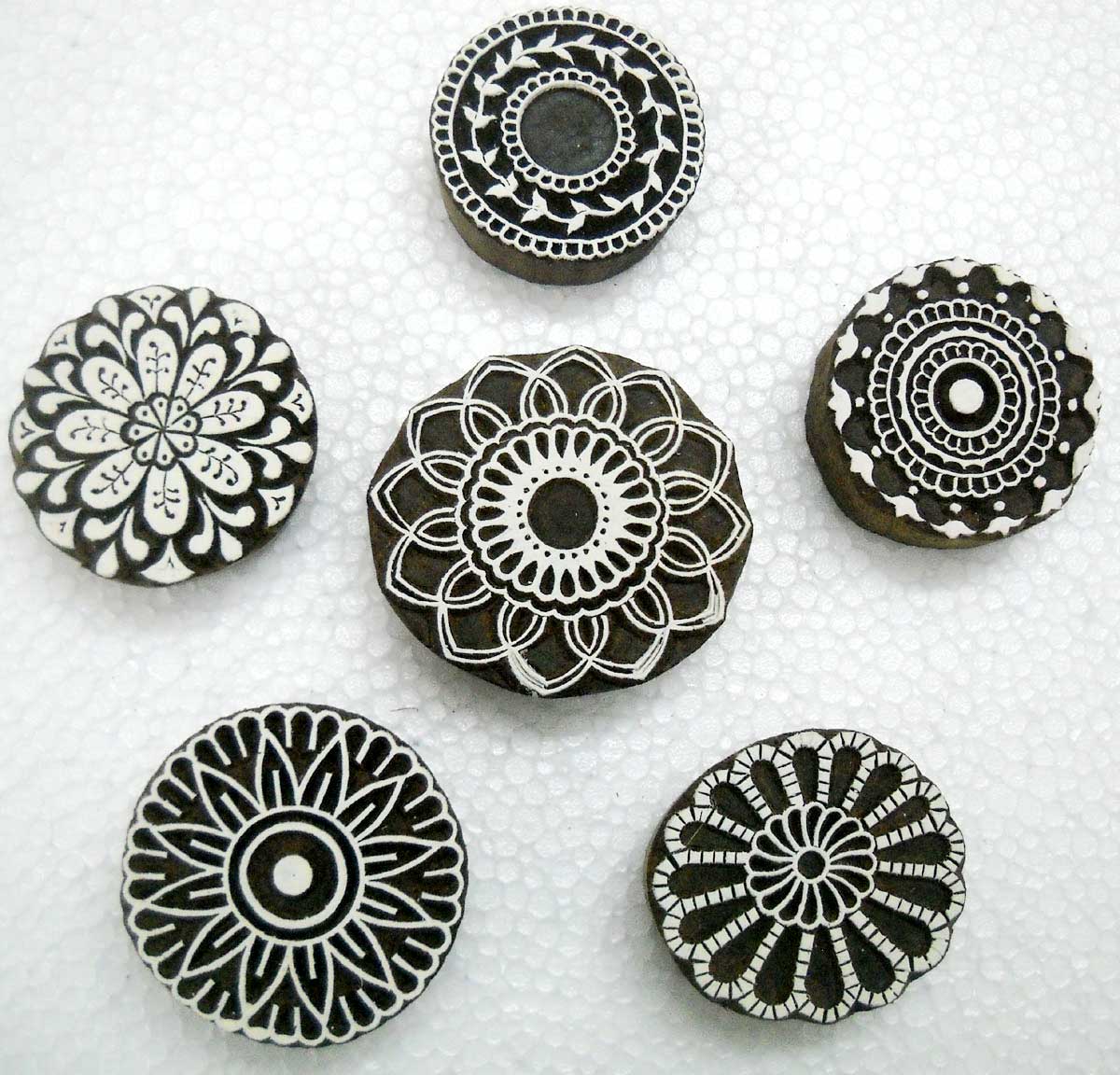 Wholesale (Pack of 6) Round shaped floral designs wooden block stamps / Tattoo/ Indian Textile Printing Blocks
