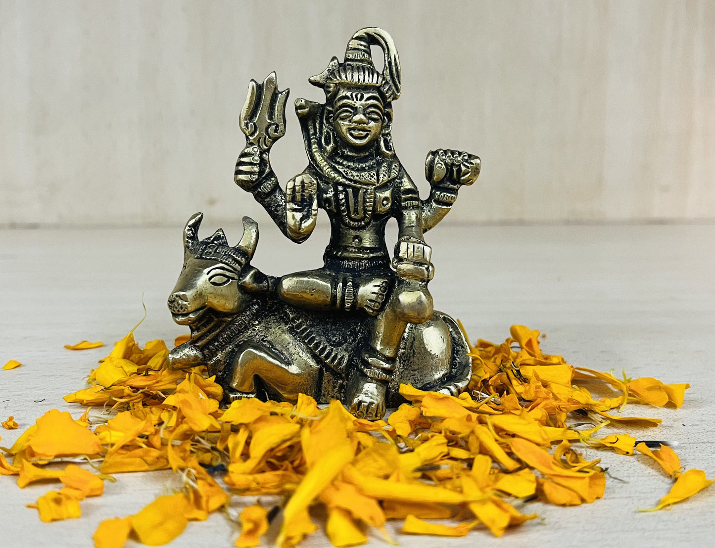 Crafts of India Lord Shiva on his Vehicle Nandi Small Brass Statue